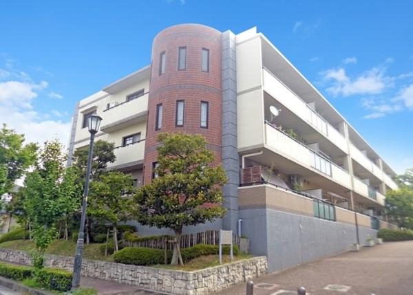 ヒルズ金剛寺池壱番館A棟
