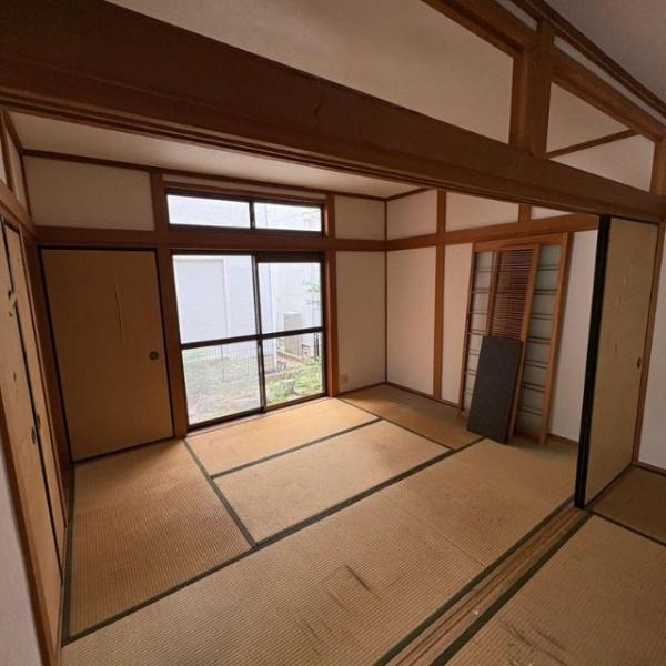 和泉市鶴山台１丁目の中古一戸建て