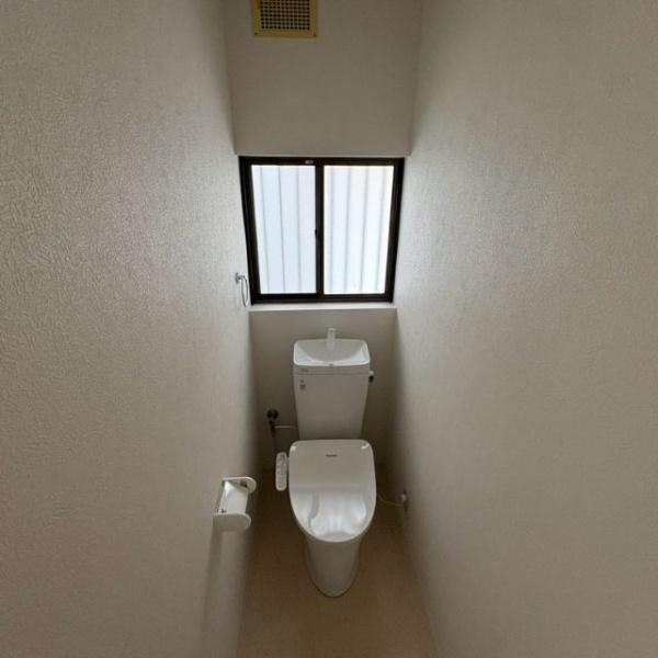 和泉市鶴山台１丁目の中古一戸建て