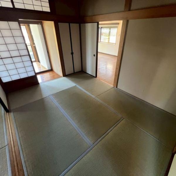 生駒郡平群町若葉台３丁目の中古一戸建て
