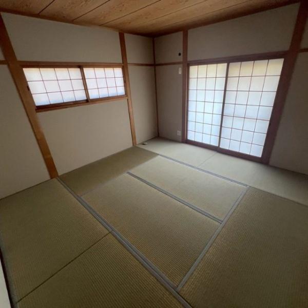 生駒郡平群町若葉台３丁目の中古一戸建て