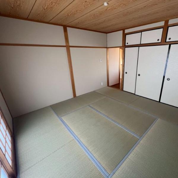 生駒郡平群町若葉台３丁目の中古一戸建て