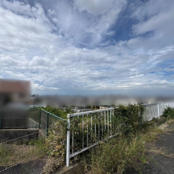 和泉市鶴山台３丁目の土地