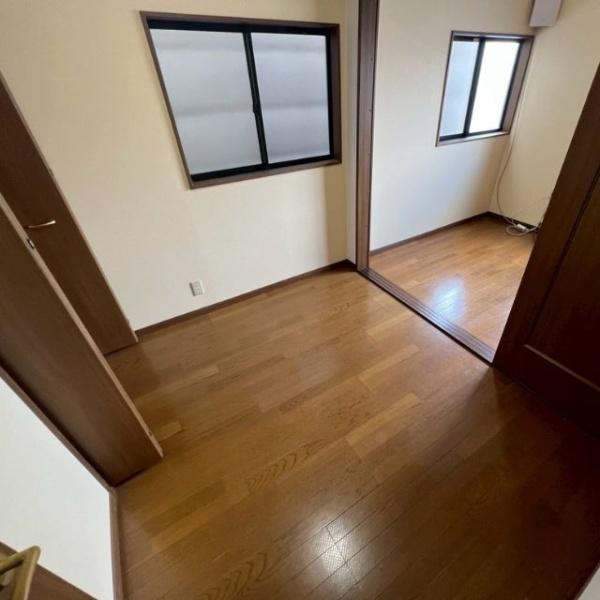 門真市野里町の中古一戸建て