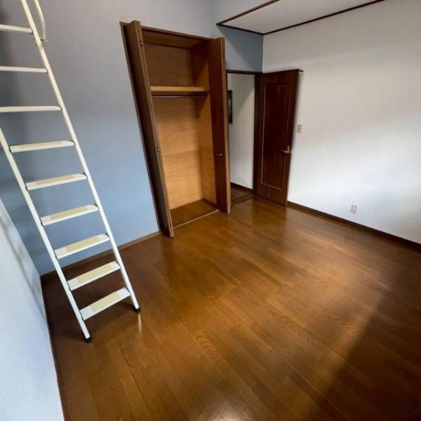 門真市野里町の中古一戸建て