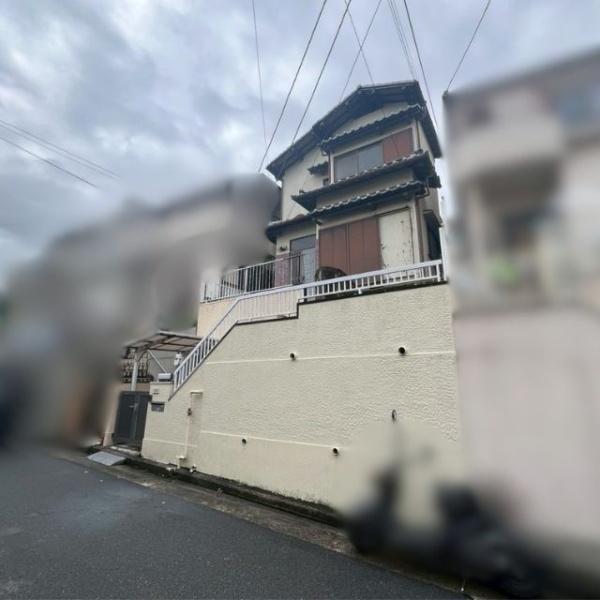 和泉市王子町の中古一戸建て