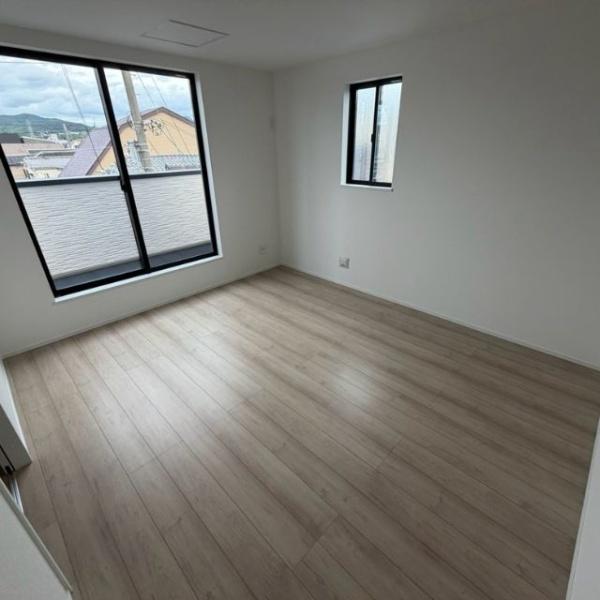 羽曳野市古市七丁目　新築戸建