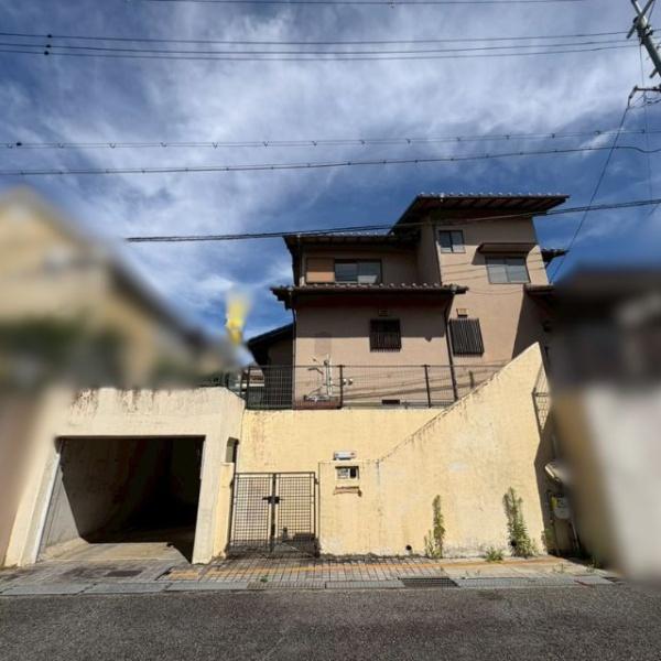 堺市南区晴美台1丁戸建