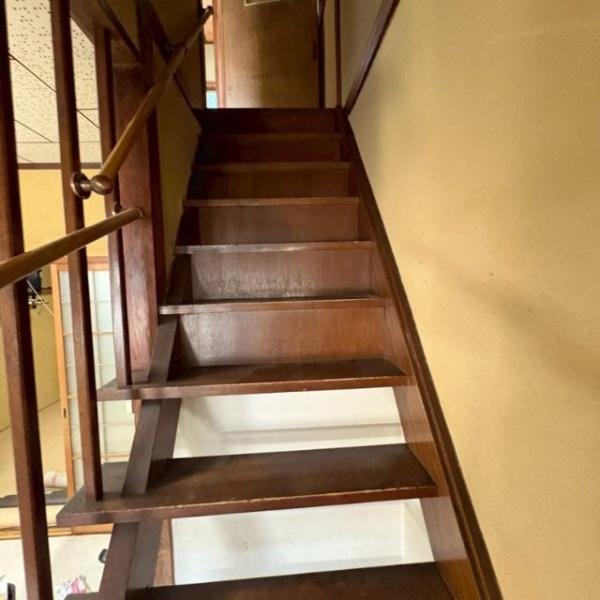 川西市霞ケ丘２丁目の中古一戸建て