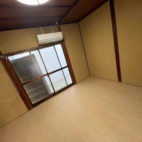 川西市霞ケ丘２丁目の中古一戸建て