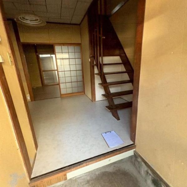川西市霞ケ丘２丁目の中古一戸建て