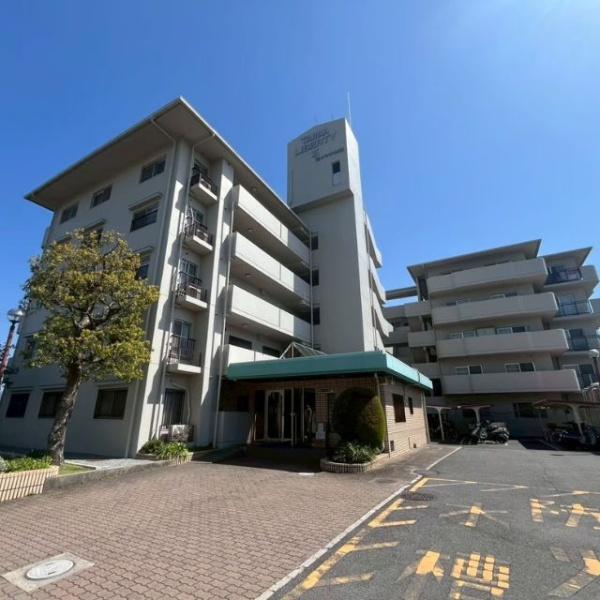 當麻リバティ参番館