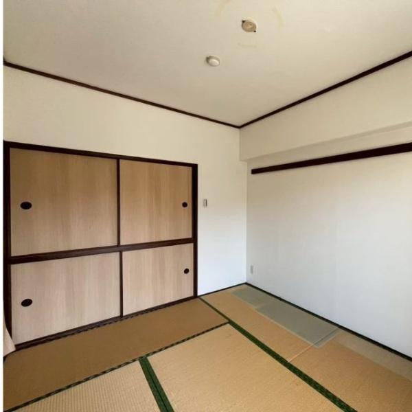 當麻リバティ参番館