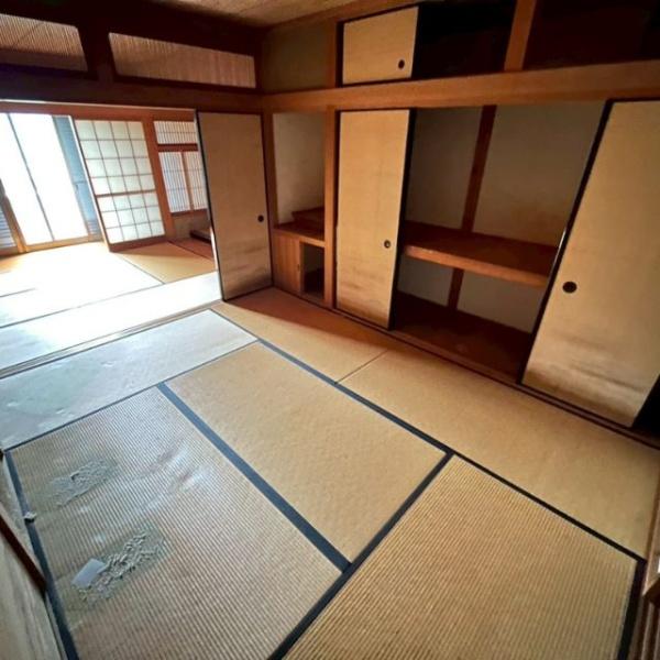 柏原市平野２丁目の中古一戸建て