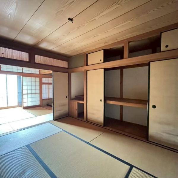 柏原市平野２丁目の中古一戸建て