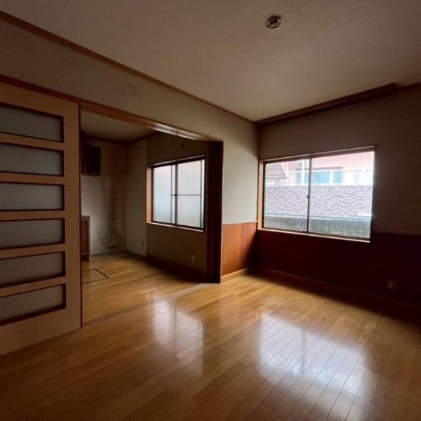 柏原市平野２丁目の中古一戸建て
