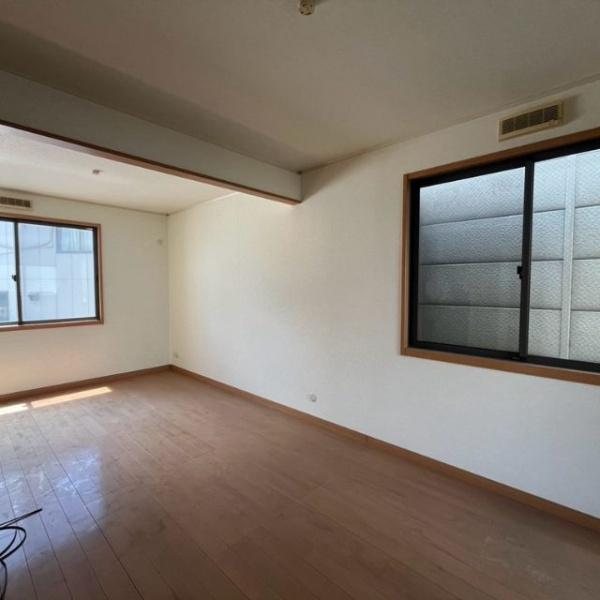 大阪市西区本田４丁目の中古一戸建て