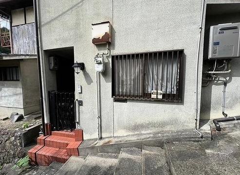 京都市山科区日ノ岡一切経谷町の中古一戸建