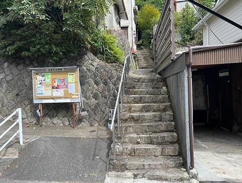 京都市山科区日ノ岡一切経谷町の中古一戸建
