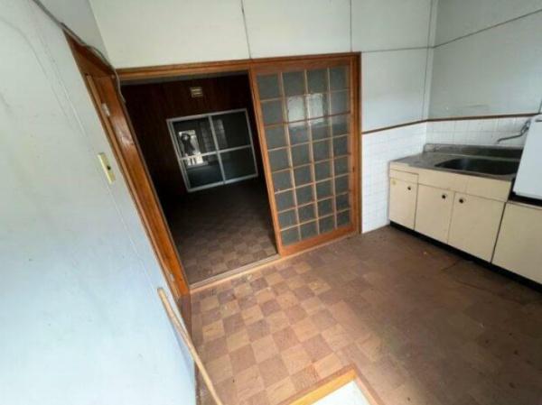 大津市南小松の中古一戸建