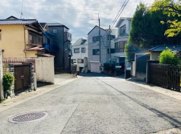 京都市山科区川田御出町の中古一戸建て