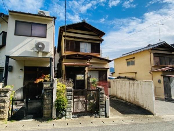 京都市山科区川田御出町の中古一戸建て