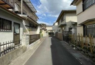 京都市西京区川島尻堀町の中古テラスハウス