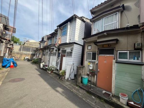 京都市伏見区横大路下三栖山殿の中古テラスハウス