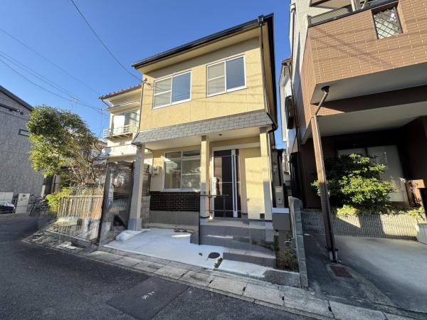 京都市右京区嵯峨広沢北下馬野町の中古一戸建