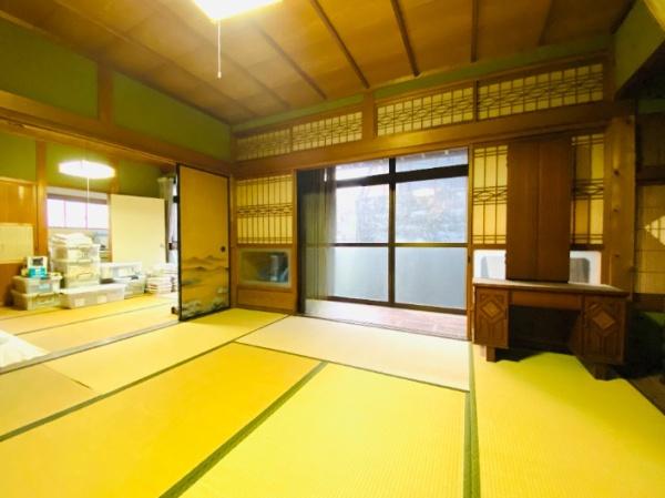 大津市大石東１丁目の中古一戸建て