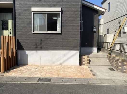 大津市下阪本４丁目の中古一戸建