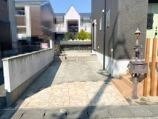 大津市下阪本４丁目の中古一戸建