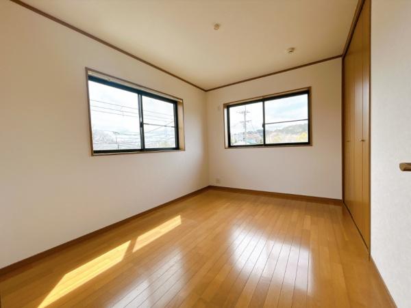 大津市比叡平２丁目の中古一戸建て