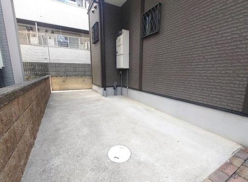 京都市南区上鳥羽西浦町の中古一戸建