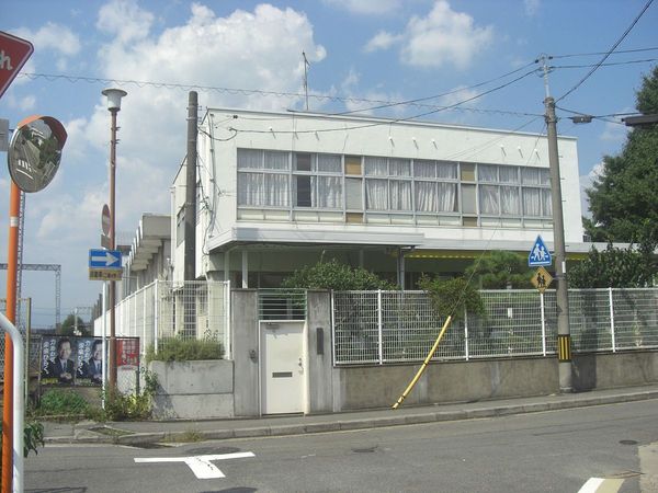 京都市伏見区桃山町丹下の中古一戸建て(京都教育大学教育学部附属幼稚園)