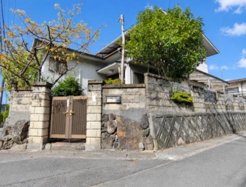 京都市伏見区醍醐上端山町の中古テラスハウス