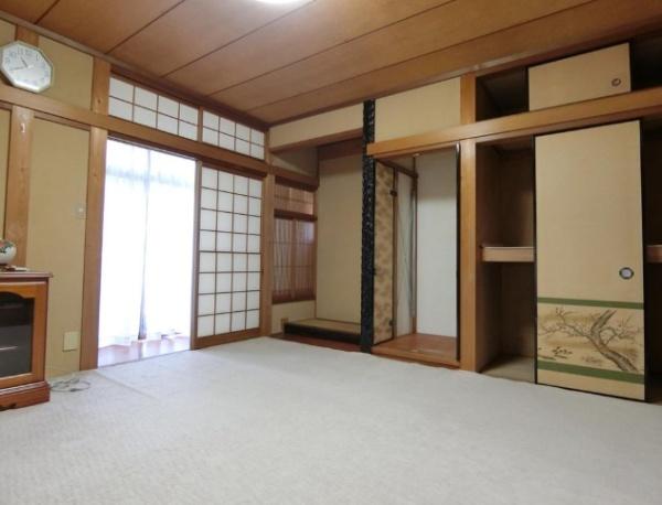 京都市伏見区醍醐上端山町の中古テラスハウス