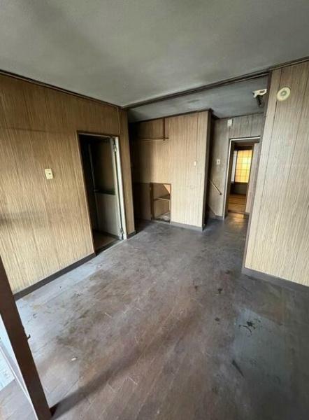京都市伏見区醍醐京道町の中古テラスハウス