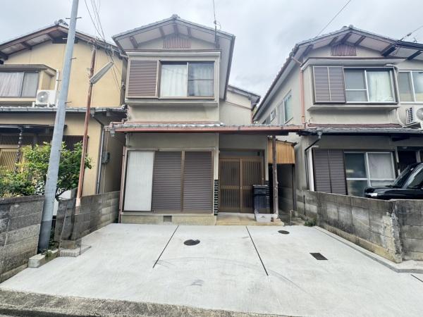 京都市右京区鳴滝藤ノ木町の中古一戸建