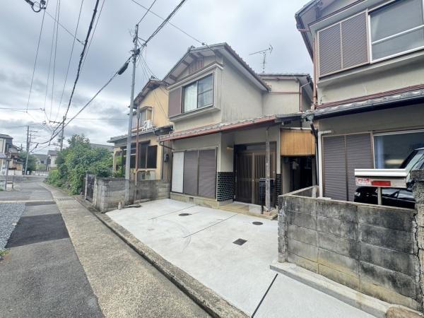 京都市右京区鳴滝藤ノ木町の中古一戸建て