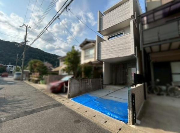 京都市西京区松室中溝町の新築一戸建