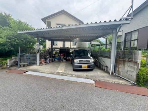 大津市南小松の中古一戸建