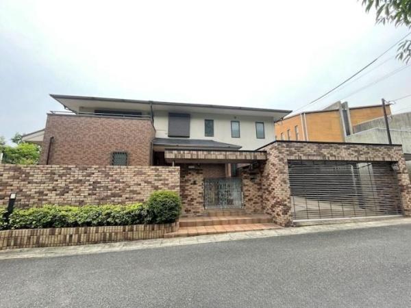 京都市西京区御陵大枝山町1丁目の中古一戸建