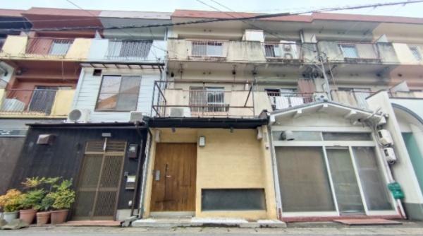 京都市伏見区桃山町日向の中古テラスハウス