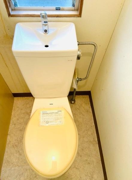 大津市南小松の中古一戸建て