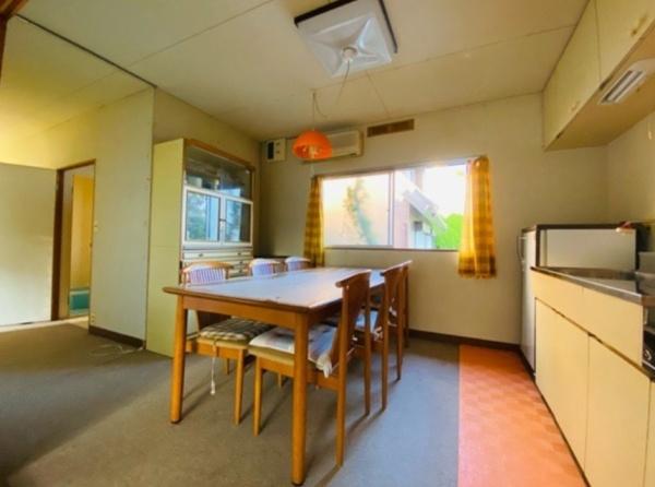 大津市南小松の中古一戸建