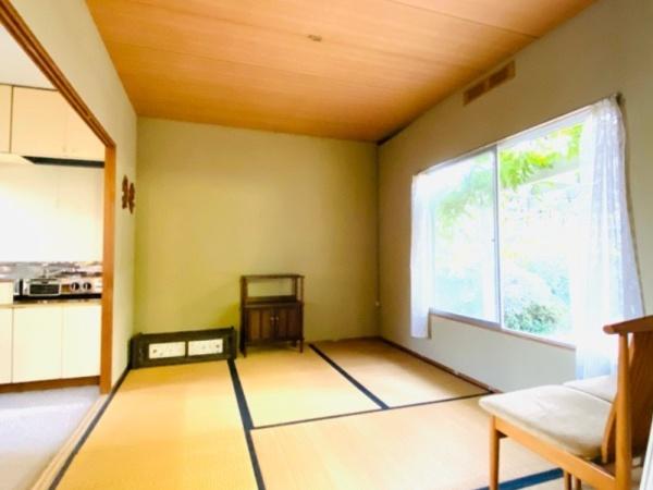 大津市南小松の中古一戸建