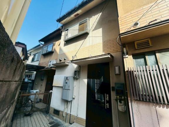 京都市伏見区西柳町の中古テラスハウス