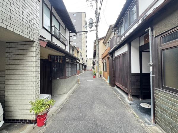 京都市中京区六角通油小路西入越後町の中古一戸建て