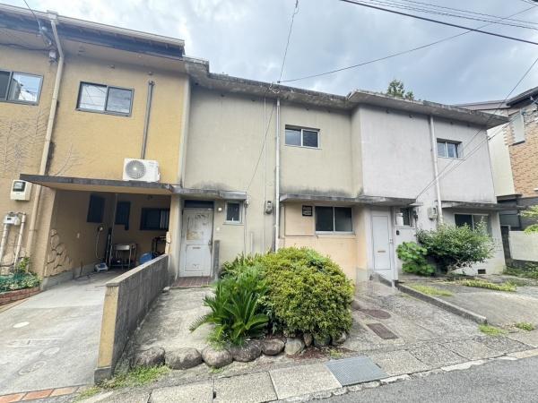 京都市伏見区醍醐京道町の中古テラスハウス